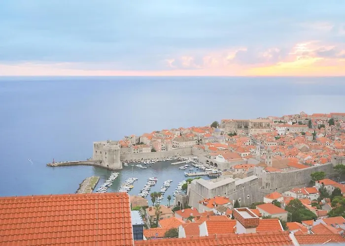 Vekarini Two-bedroom With A View Lejlighed